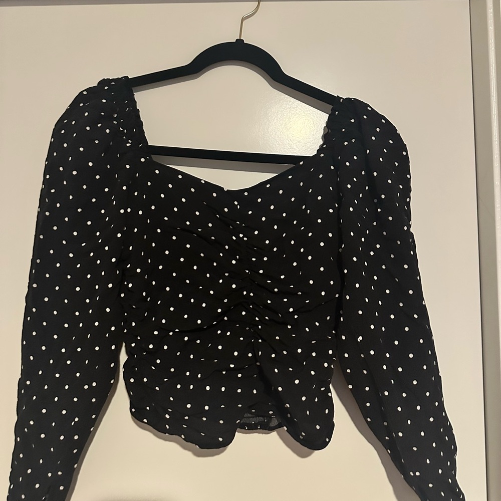 H&M Black and White Polka Dot Ruched Puff Sleeve Blouse Size Small